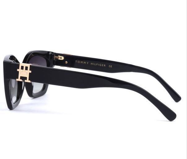 Tommy Hilfiger 2672 C2